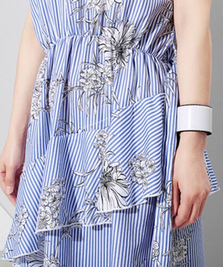Swirl Veer Dress