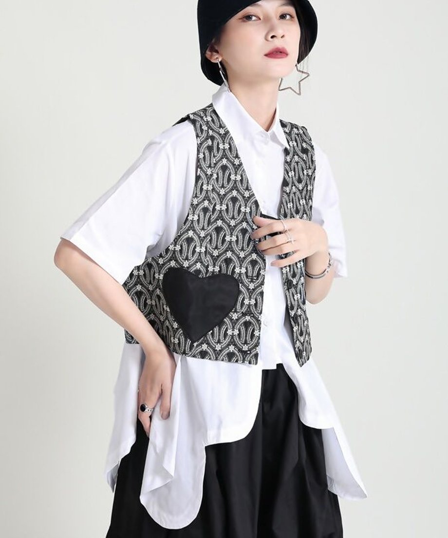 Heart Pocket Jacquard Vest