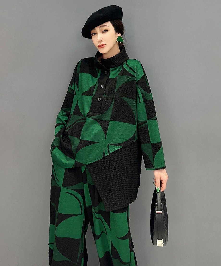 Geometric Pattern Top & Pants Co-ord