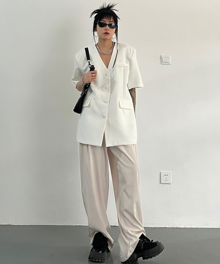 V-neck Short-sleeve Jacket
