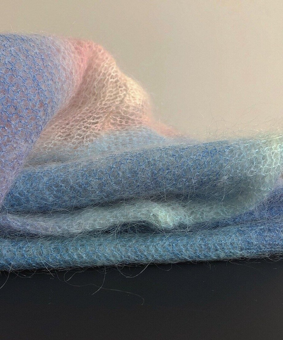 Pastel Gradation Knit