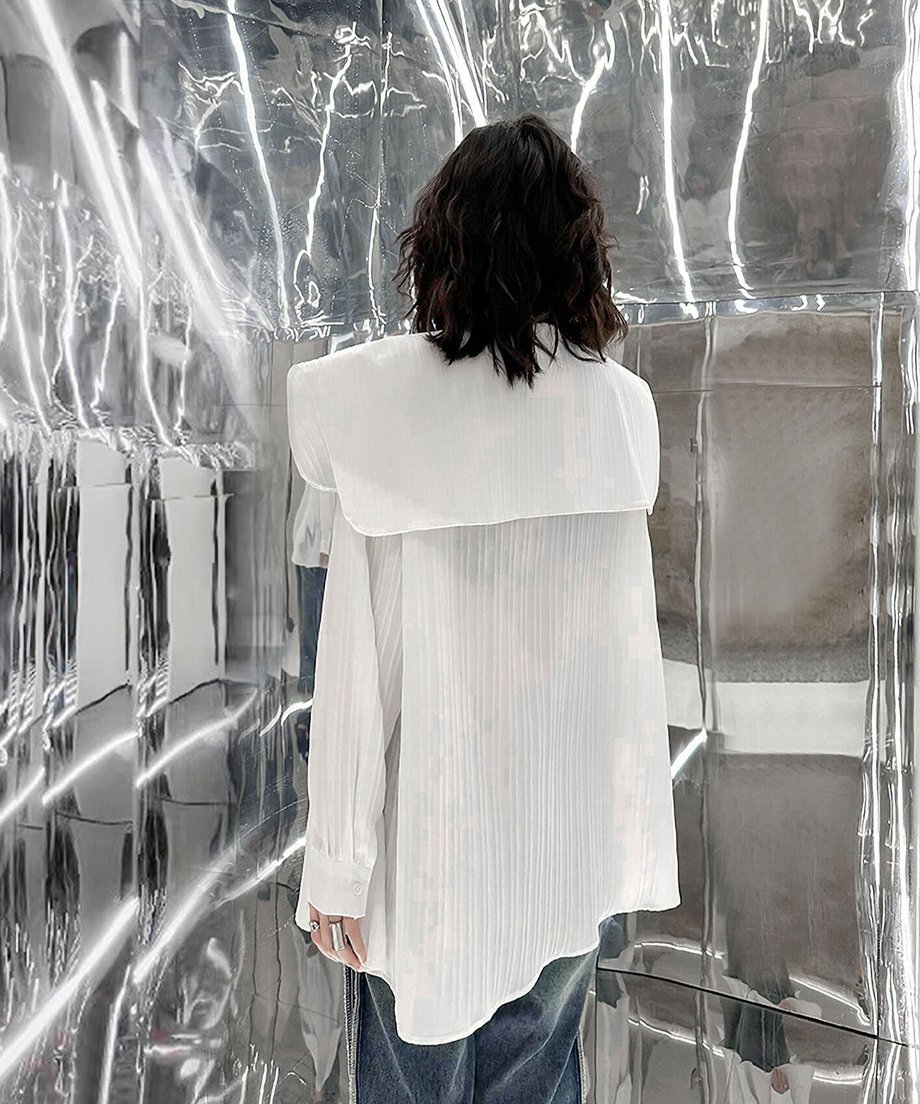 Pleated Sailor Collar Blouse
