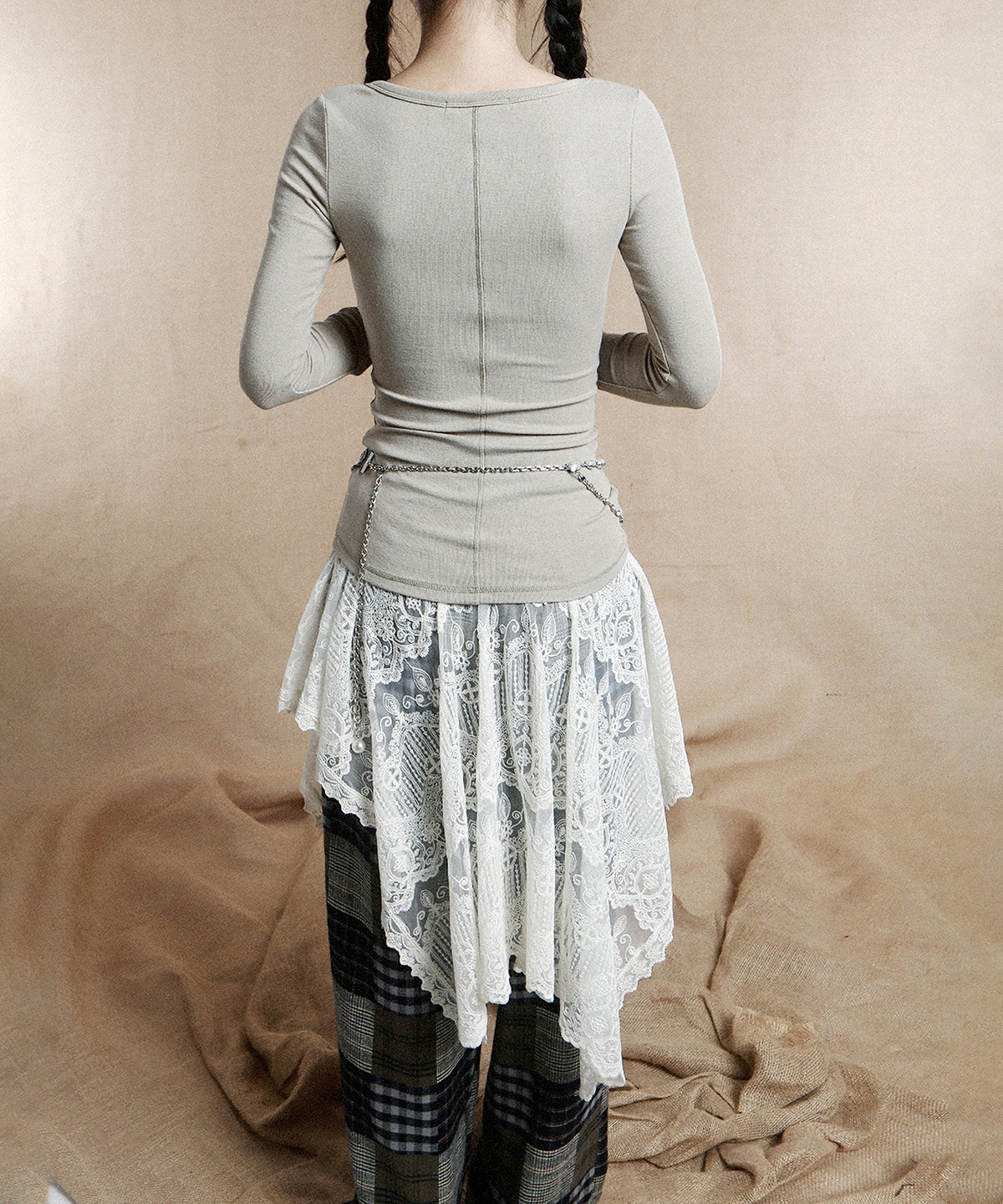 Oval-neck Top