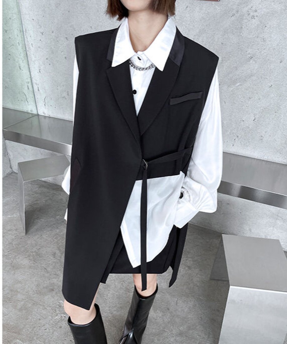 mirror naccino vest