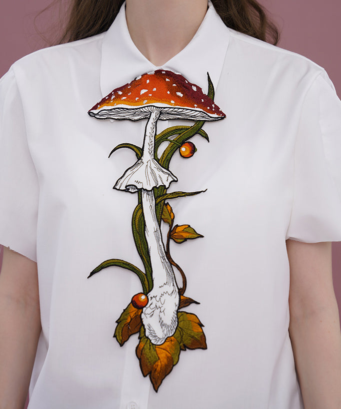 Mushroom Berry Tie