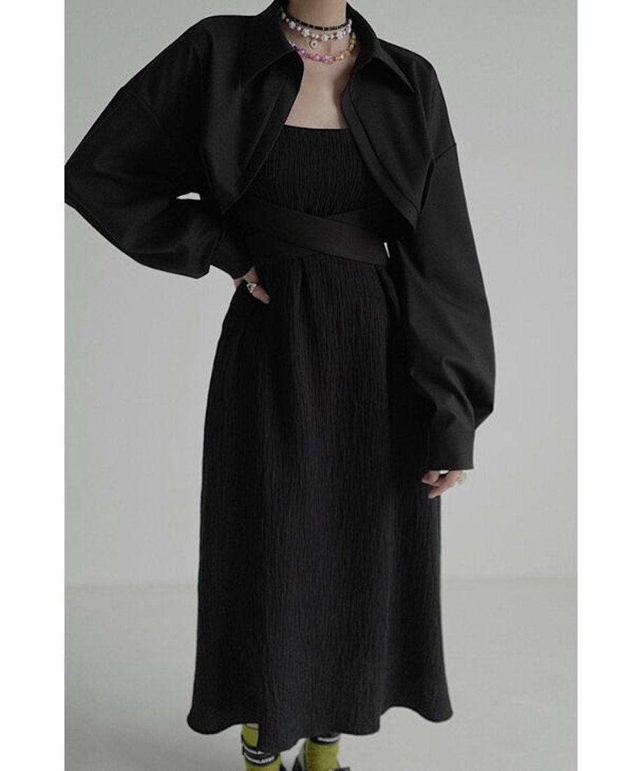 Round Tail Cropped Blouse