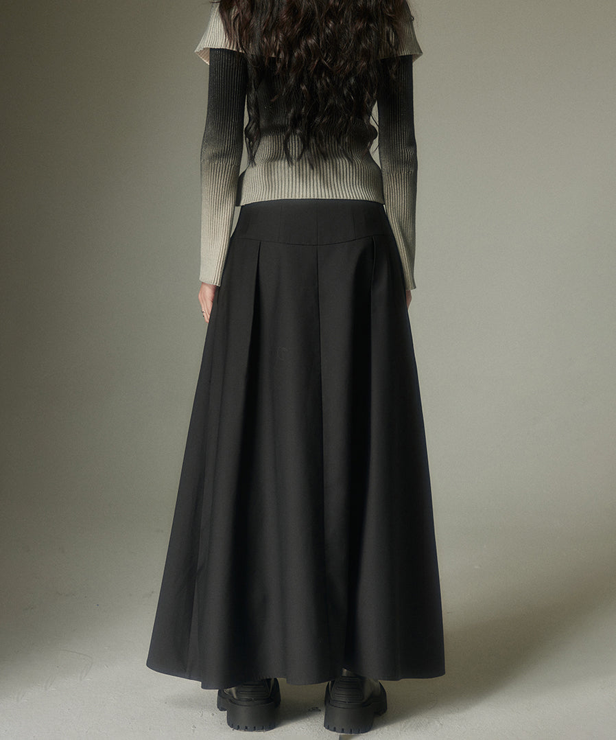 Circle Pocket Skirt