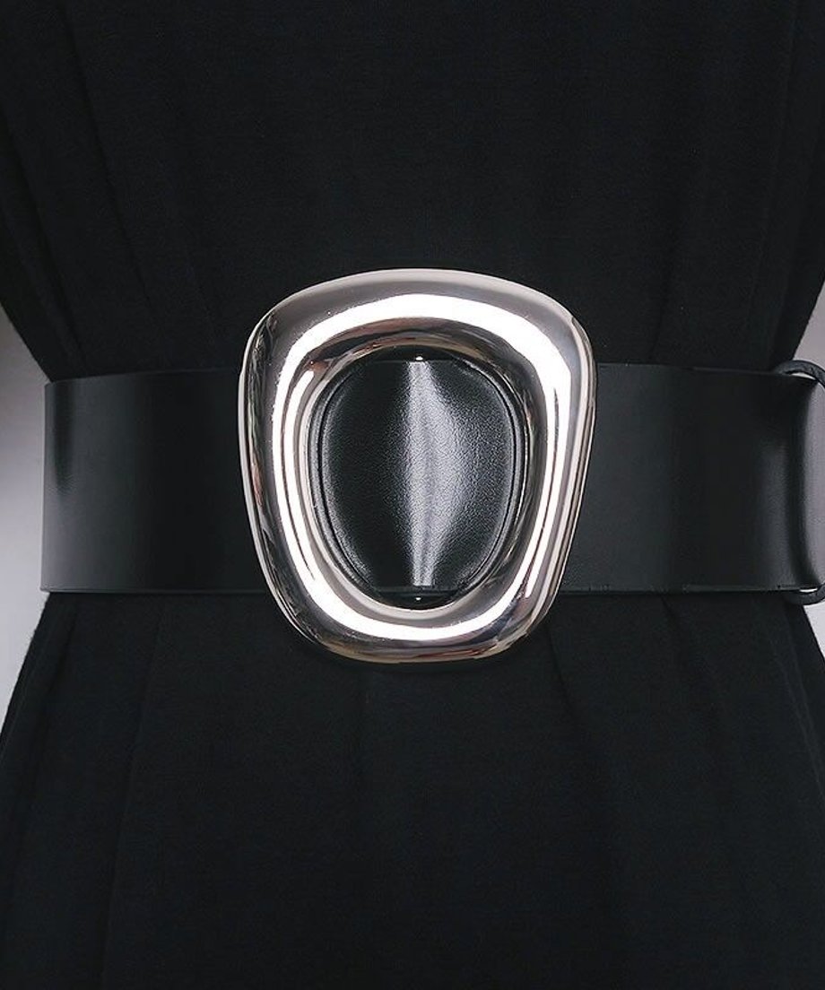 Bold Oval Metallic Buckle Wide Belt