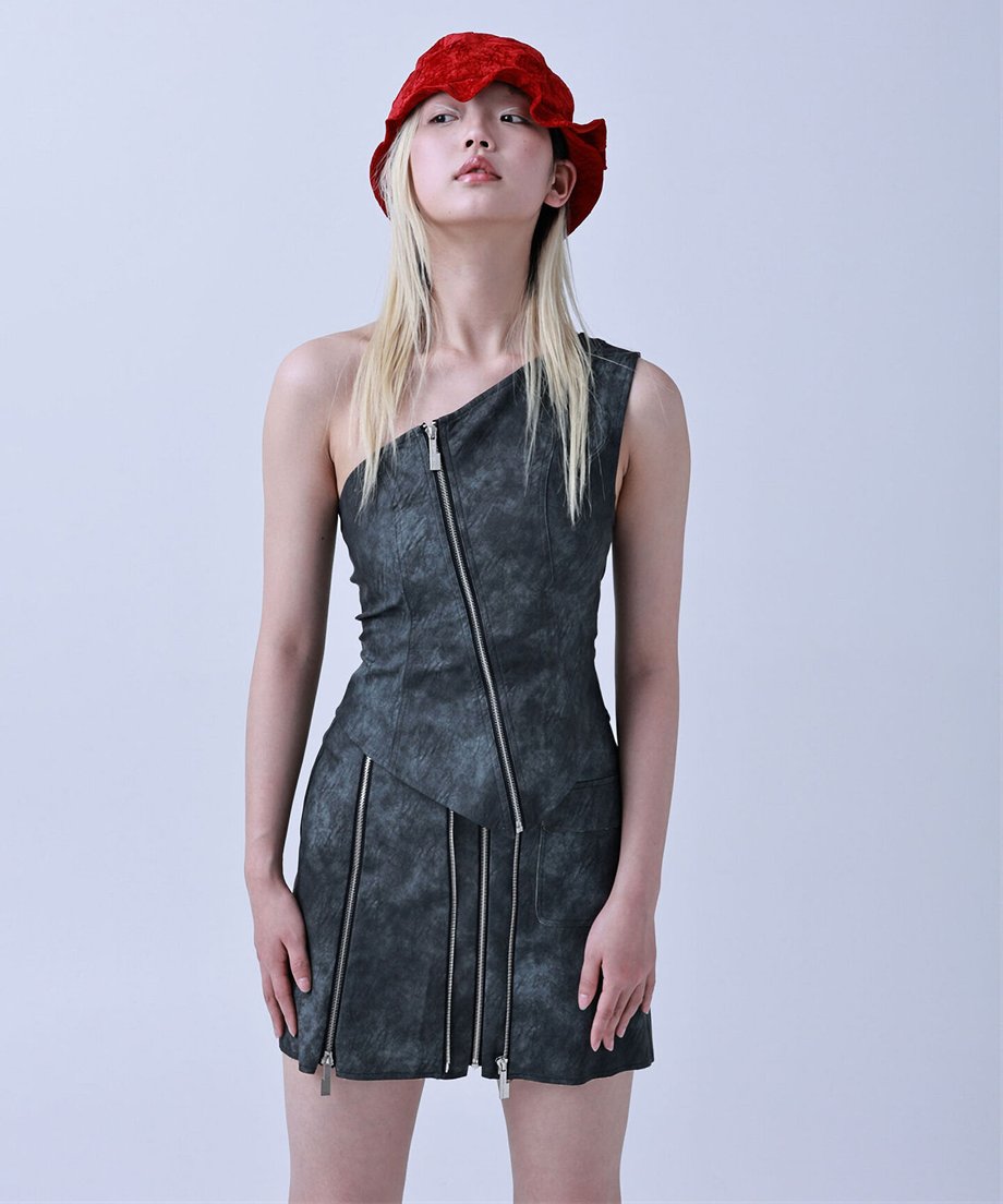 Velvet Wave Ribbon Hat