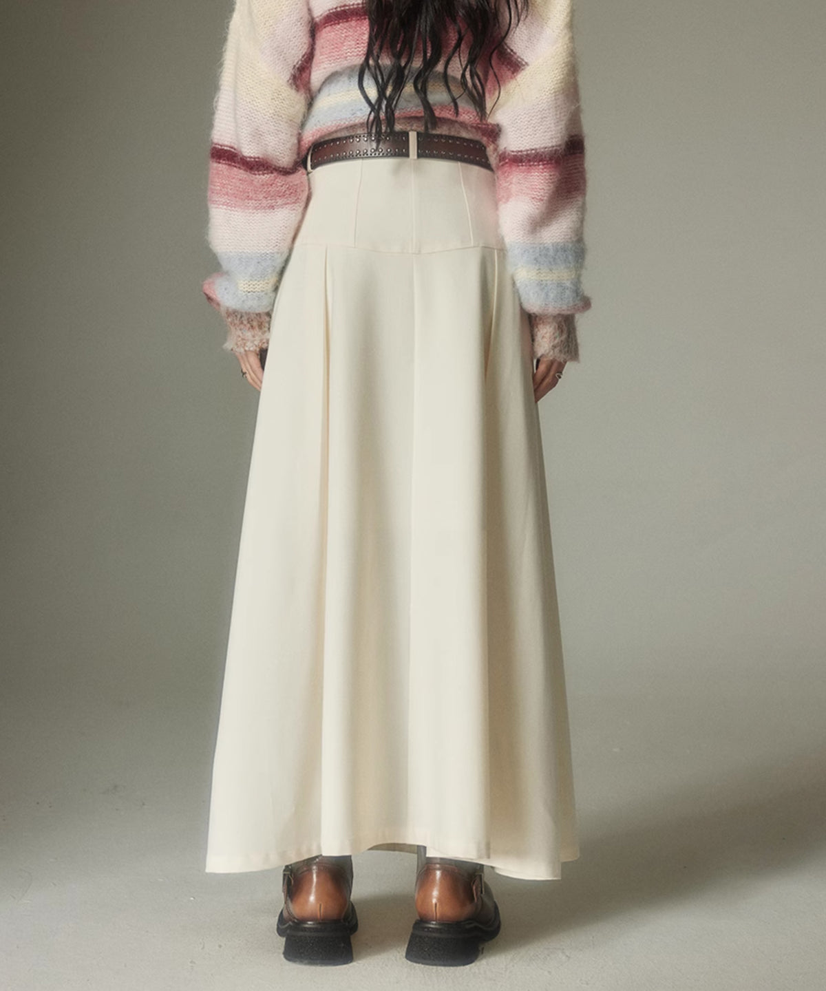 Circle Pocket Skirt