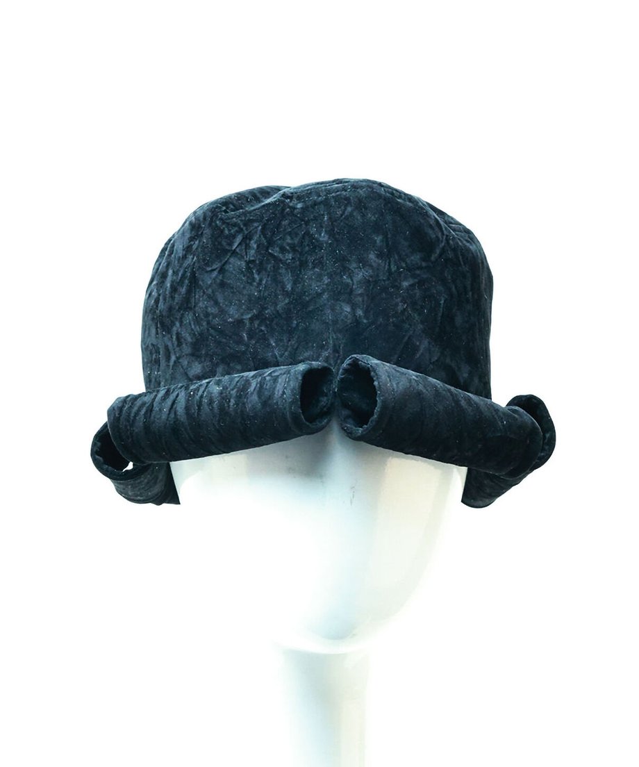 Roll Up Tulip Hat