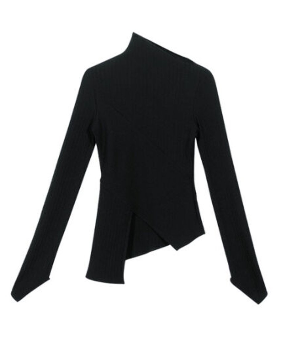 Diagonally Neck Asymmetry Top
