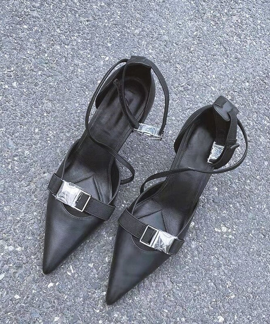 pointed rider pumps