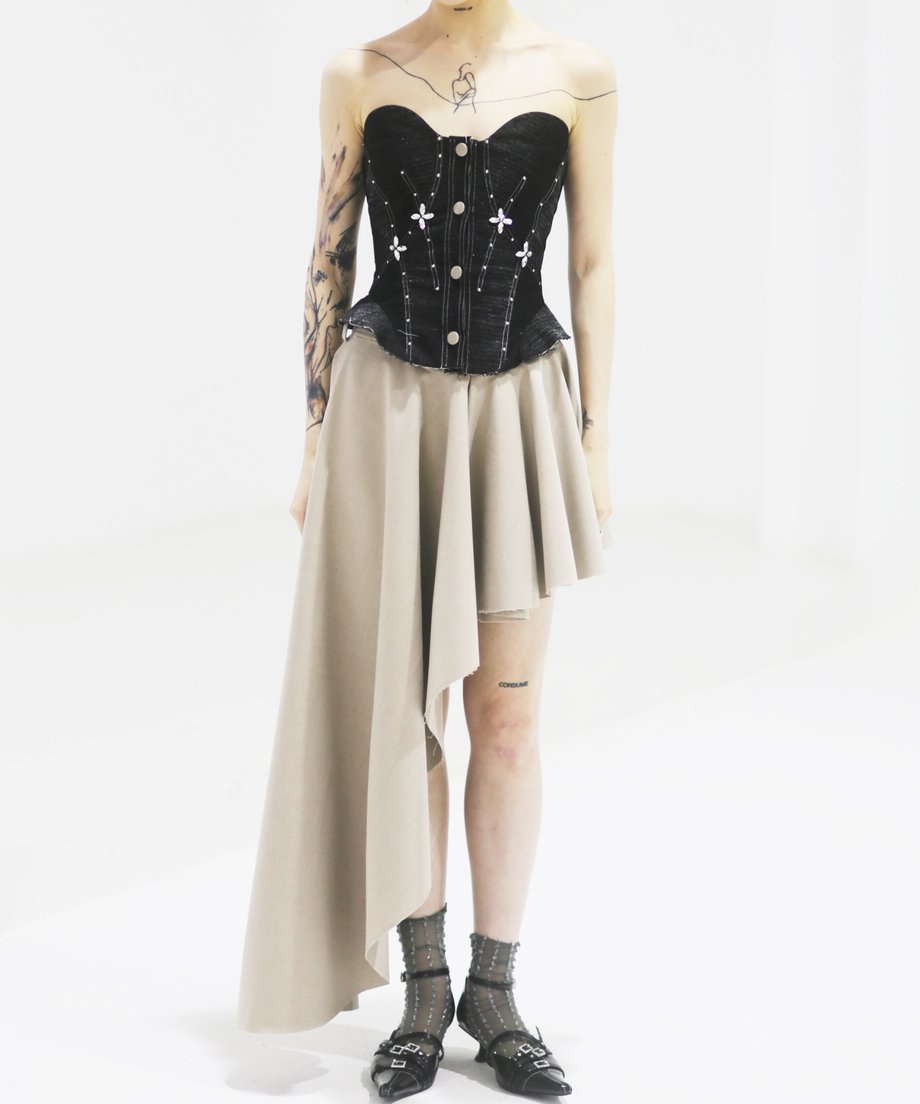 Asymmetric Untrimmed Skirt
