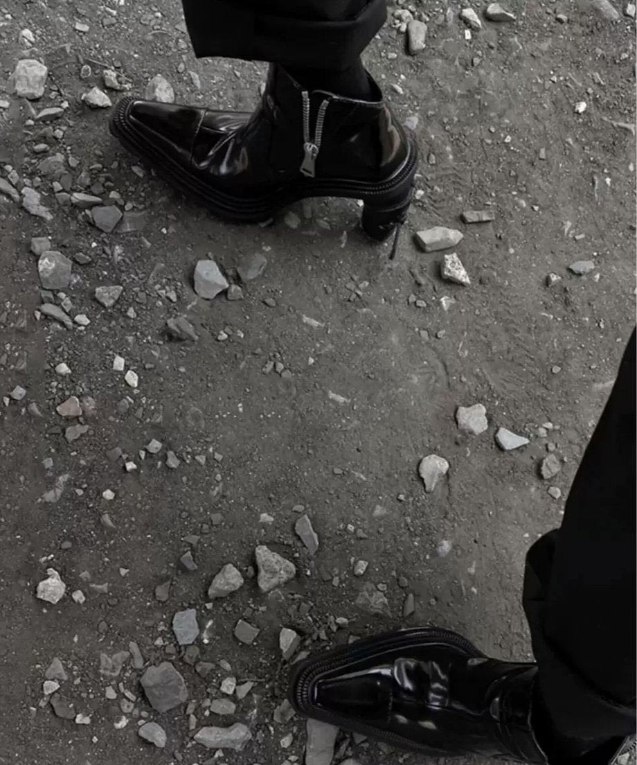 Curl Heel Bootie