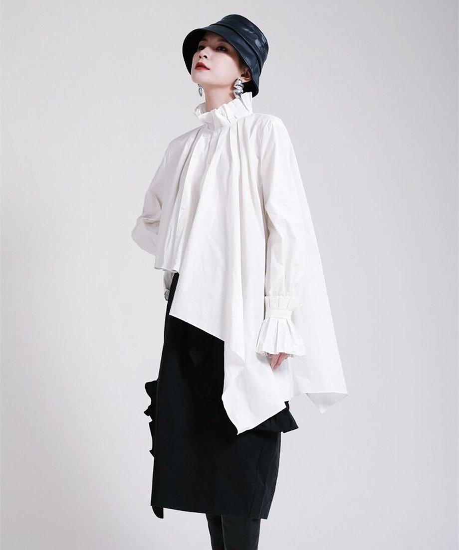 Pleated Asymmetric Volume Blouse