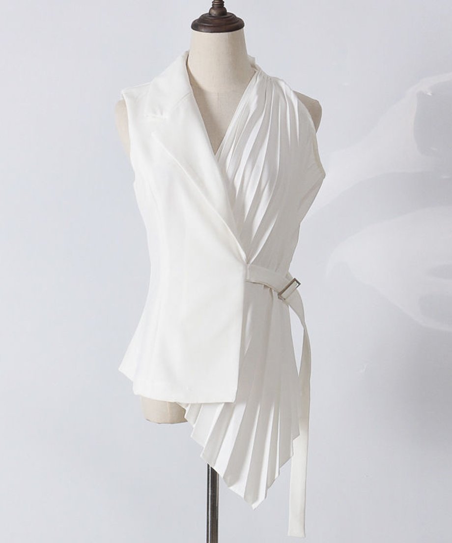 Layered Pleats Tailored Vest Top