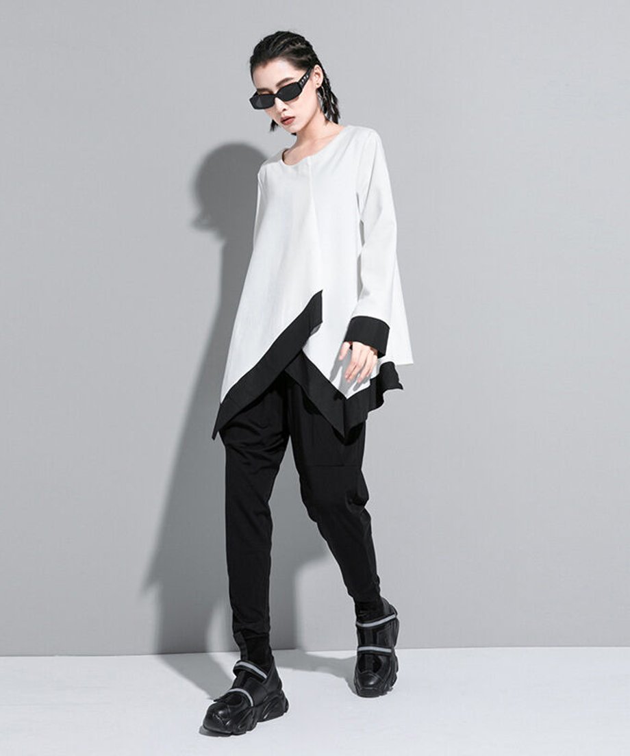 Monoline Drape Top