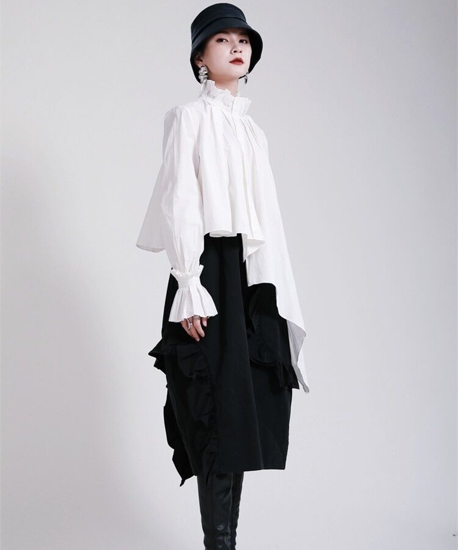Pleated Asymmetric Volume Blouse