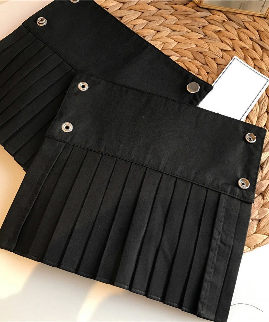 Pleated Shirt Cuffs