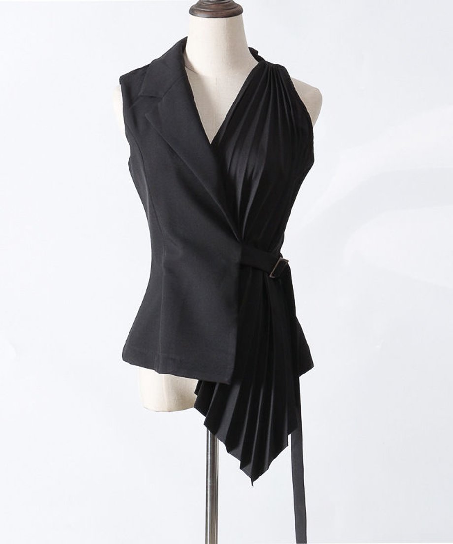 Layered Pleats Tailored Vest Top