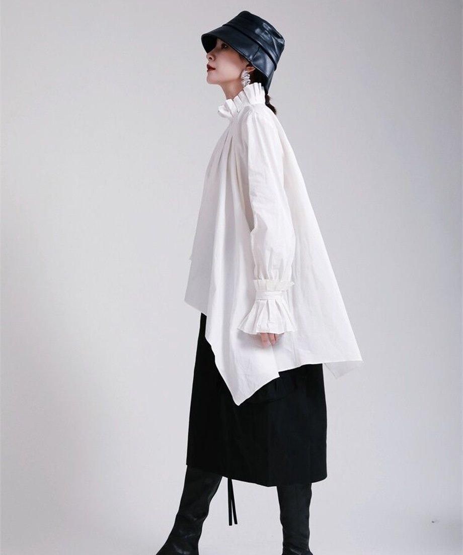 Pleated Asymmetric Volume Blouse